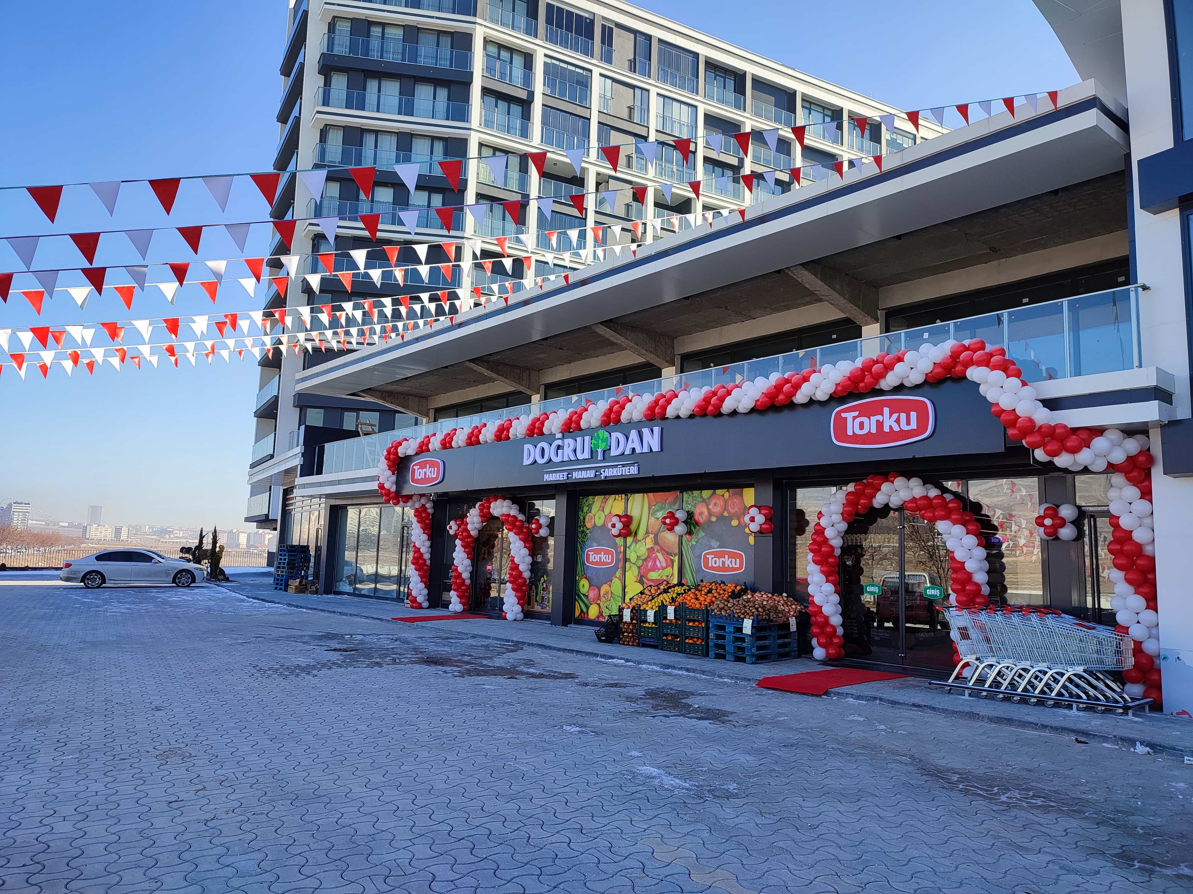 TORKU BEYHEKİM MAĞAZASI